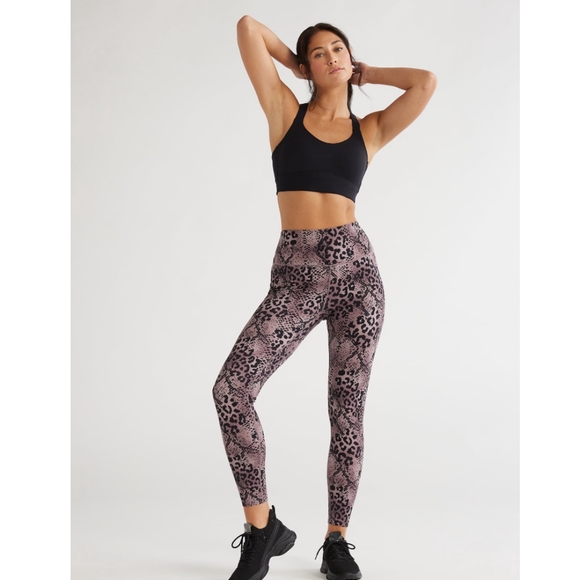 Sofia Active by Sofia Vergara Medium Impact Longline Sports Bra Size Medium NWT - Picture 3 of 12